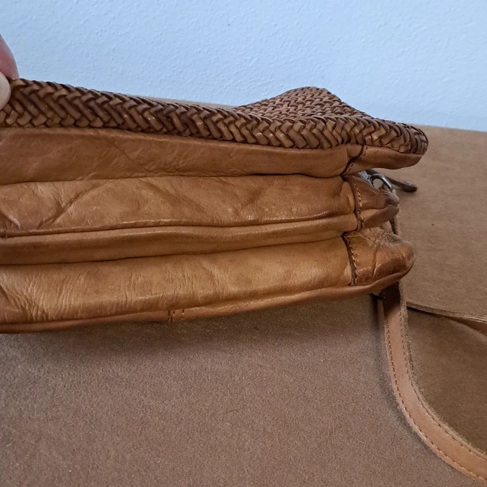 Woven Brown Leather Crossbody Bag - Picture 5 of 9